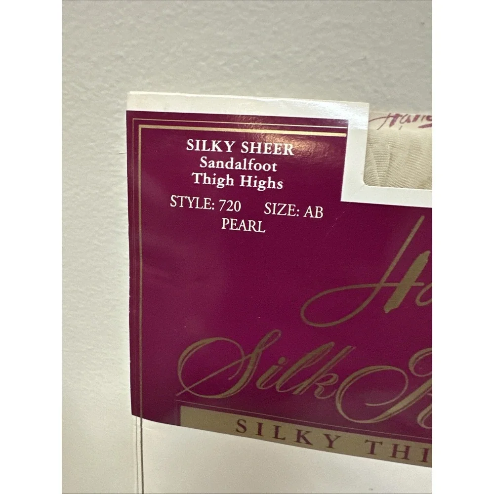 Vintage Hanes Silk Reflections Silky Thigh Highs Pearl Size A-B NEW NOS